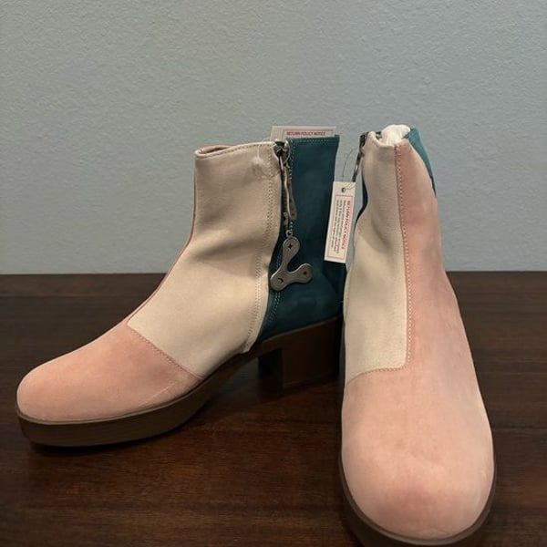 Lazo "Luna" booties