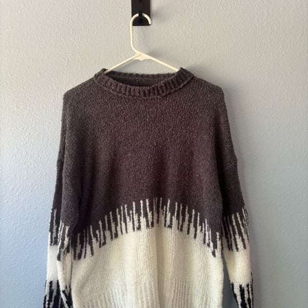 Kozan two toned sweater