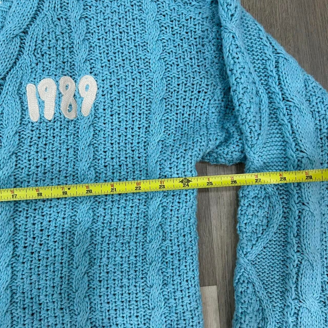Taylor Swift 1989 Cardigan MD/LG Blue Cable Knit 6