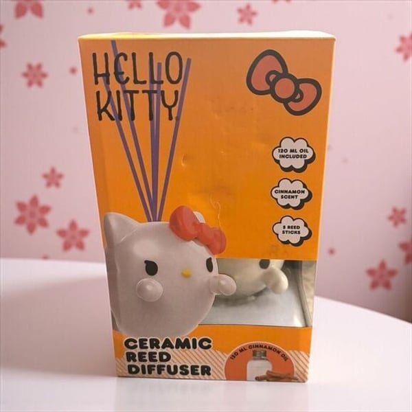 Hello Kitty Ceramic Reed Diffuser Ghost Kitty Cinnamon Scent New In Box Sealed