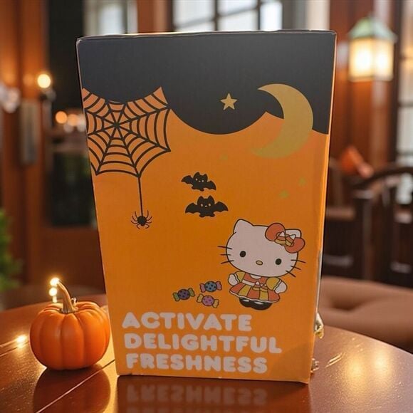 Hello Kitty Ceramic Reed Diffuser Ghost Kitty Cinnamon Scent New In Box Sealed 2