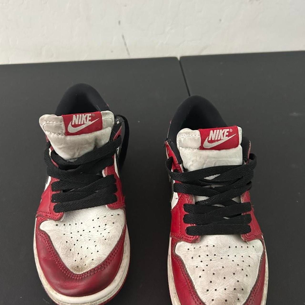 Jordan Air Jordan 1 Retro Low OG Size 2Y Chicago 4
