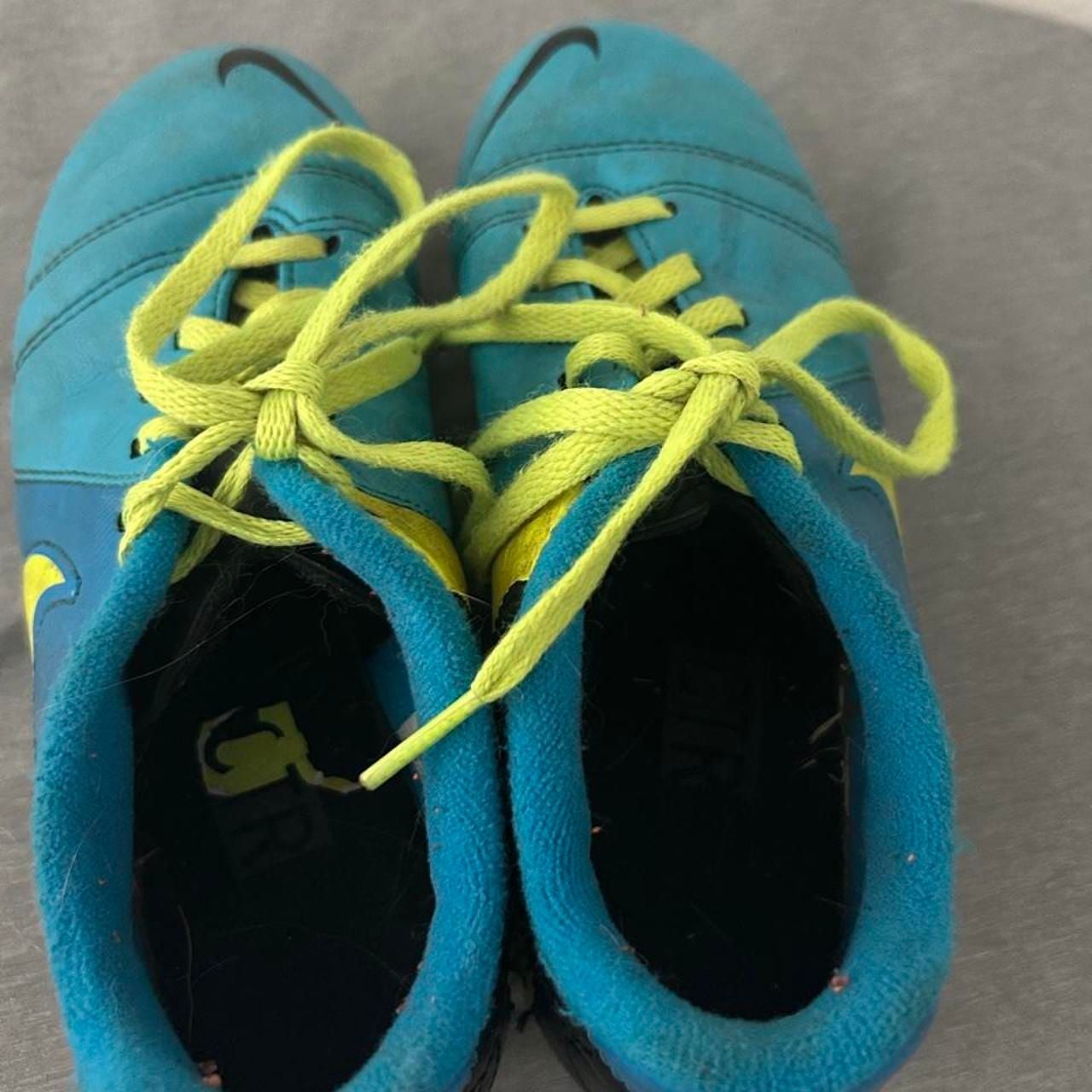 Nike CTR360 Maestri FG Size 1Y Blue Yellow Soccer Cleats Boots 5