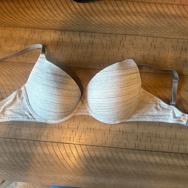 Victoria’s Secret PINK Wear Everywhere Push-Up Bra