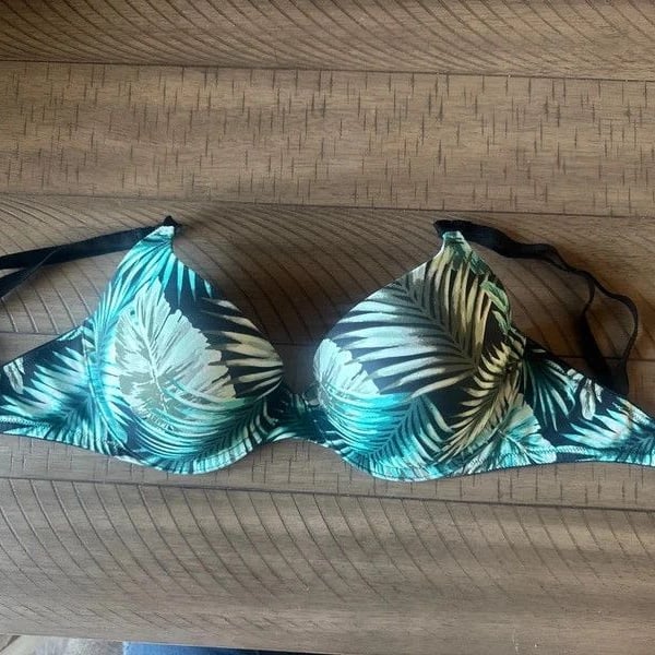 Victoria’s Secret PINK Wear Everywhere Push-Up Bra