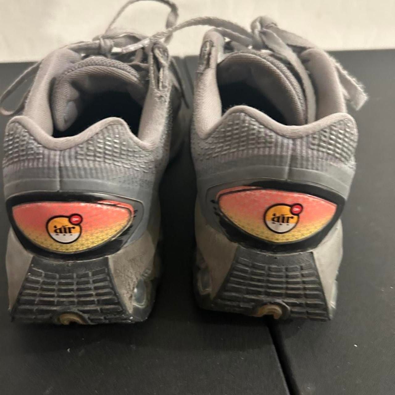 Nike Air Max Dn Youth Size 4.5 Grey Sneakers 4