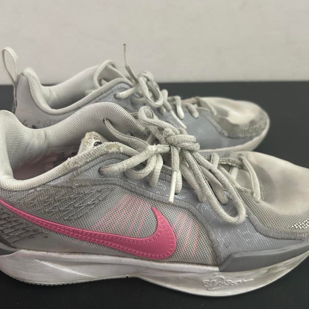 Nike Sabrina 2 'Lily' Youth Size 4.5Y Basketball Sneakers 4