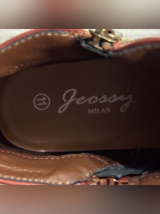 Product thumbnail 5