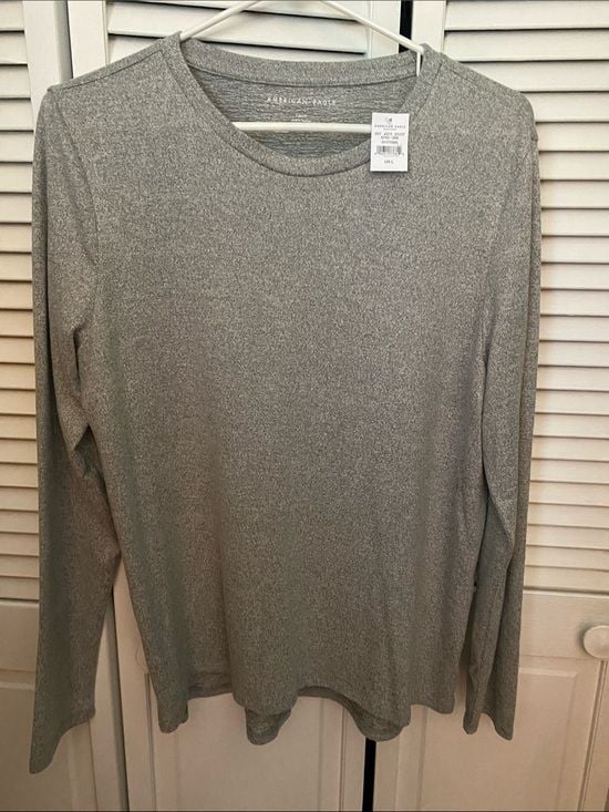 American Eagle Outfitters Gray Long Sleeve Crewneck Top 4