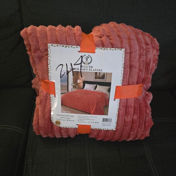 5 Star Home Fashion Duluth Super Soft Flannel Blanket King Rust