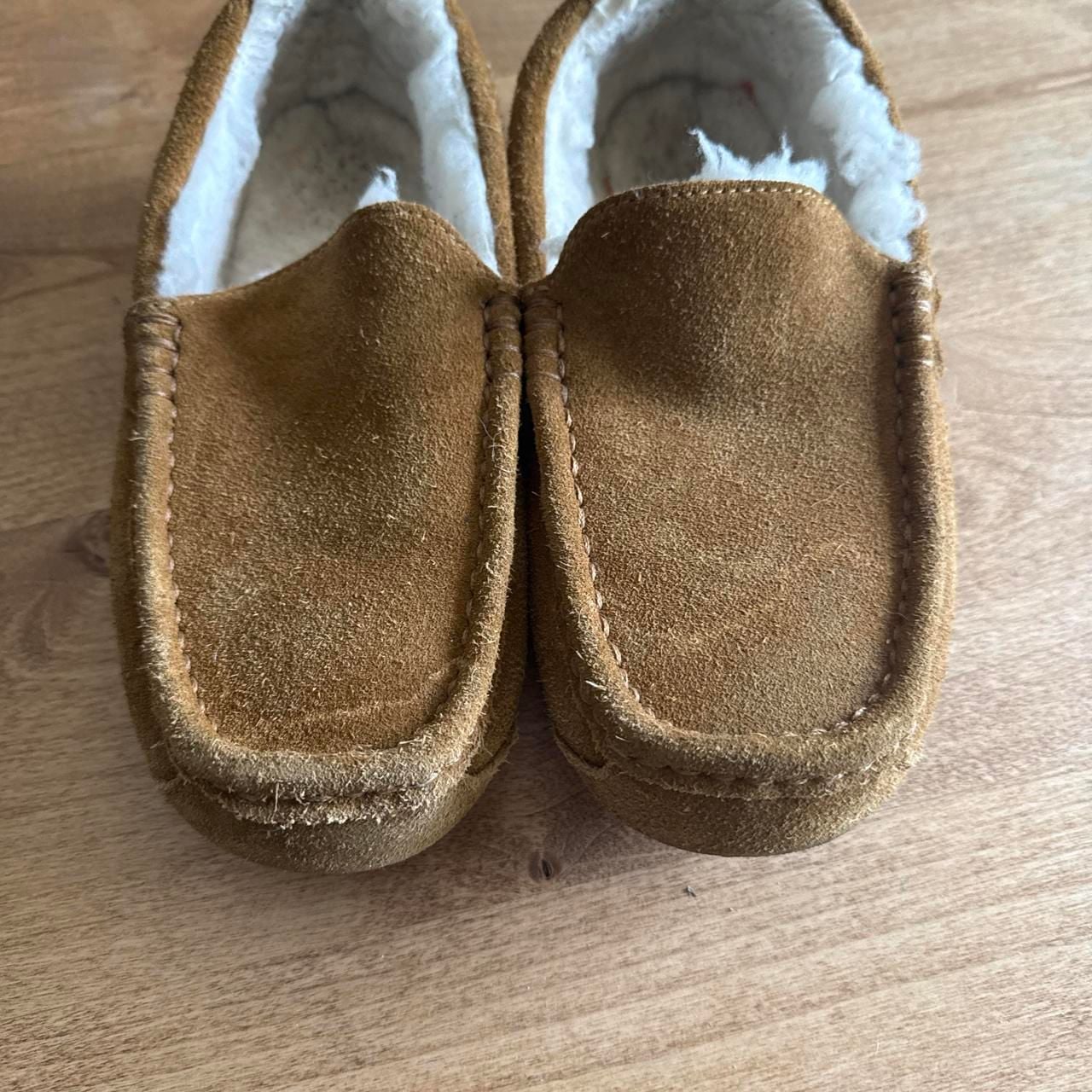 Koolaburra by UGG Suede Slippers Size 7 Brown Faux Fur 2