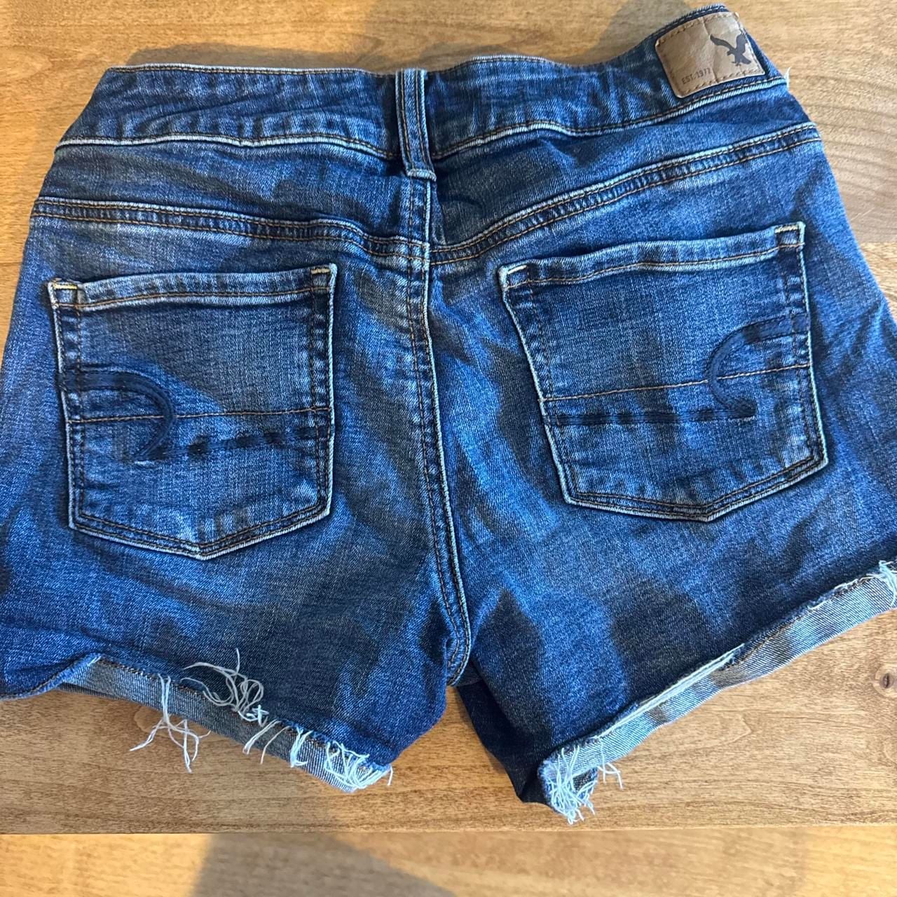 American Eagle Denim Shorts Size 4 Blue Distressed Cutoffs 3