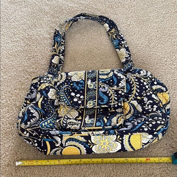 Vera Bradley Ellie Blue Elephant Quilt Fabric Shoulder Bag 3