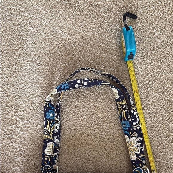 Vera Bradley Ellie Blue Elephant Quilt Fabric Shoulder Bag 4