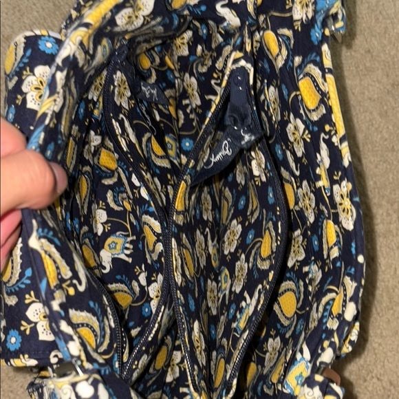 Vera Bradley Ellie Blue Elephant Quilt Fabric Shoulder Bag 6