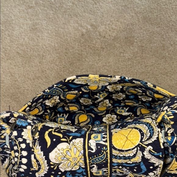 Vera Bradley Ellie Blue Elephant Quilt Fabric Shoulder Bag 11