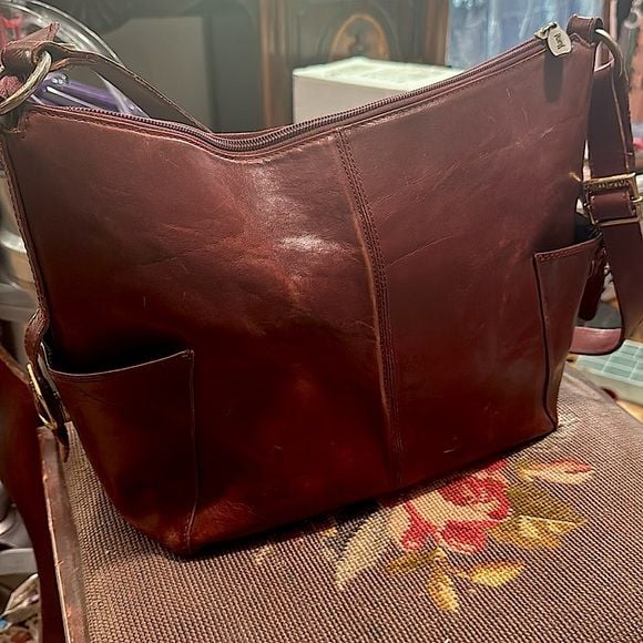 Vintage Valentina shoulder bag -vintage impeccable condition 11