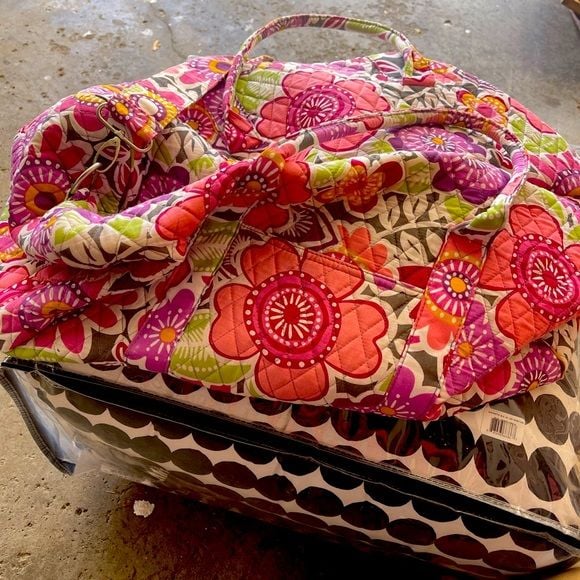 Vera Bradley duffel bag 2