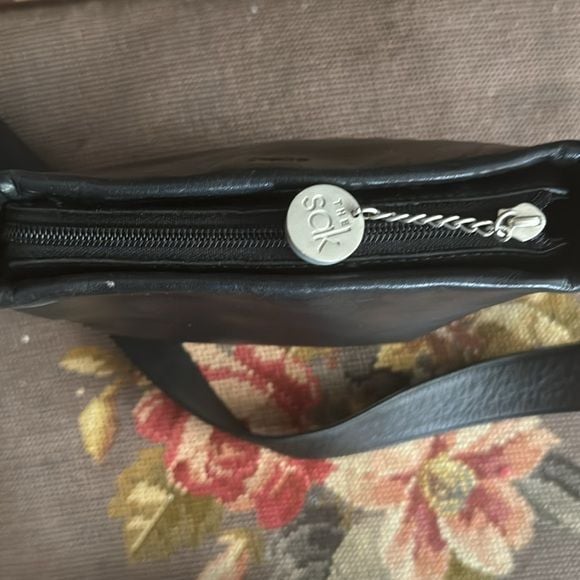 Vintage Sak Leather Crossbody Bag black leather beautiful condition 7