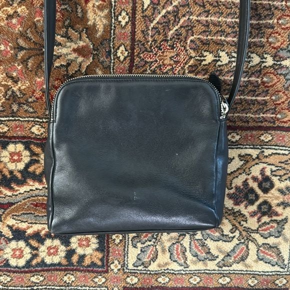 RALPH LAUREN BLACK
LEATHER SMALL CROSSBODY SHOULDER BAG DUAL ZIP TOP
VTG 4