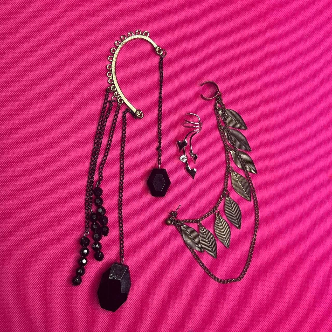 Gothic Ear Cuff Set Black Silver Chain Leaf Dangle 2