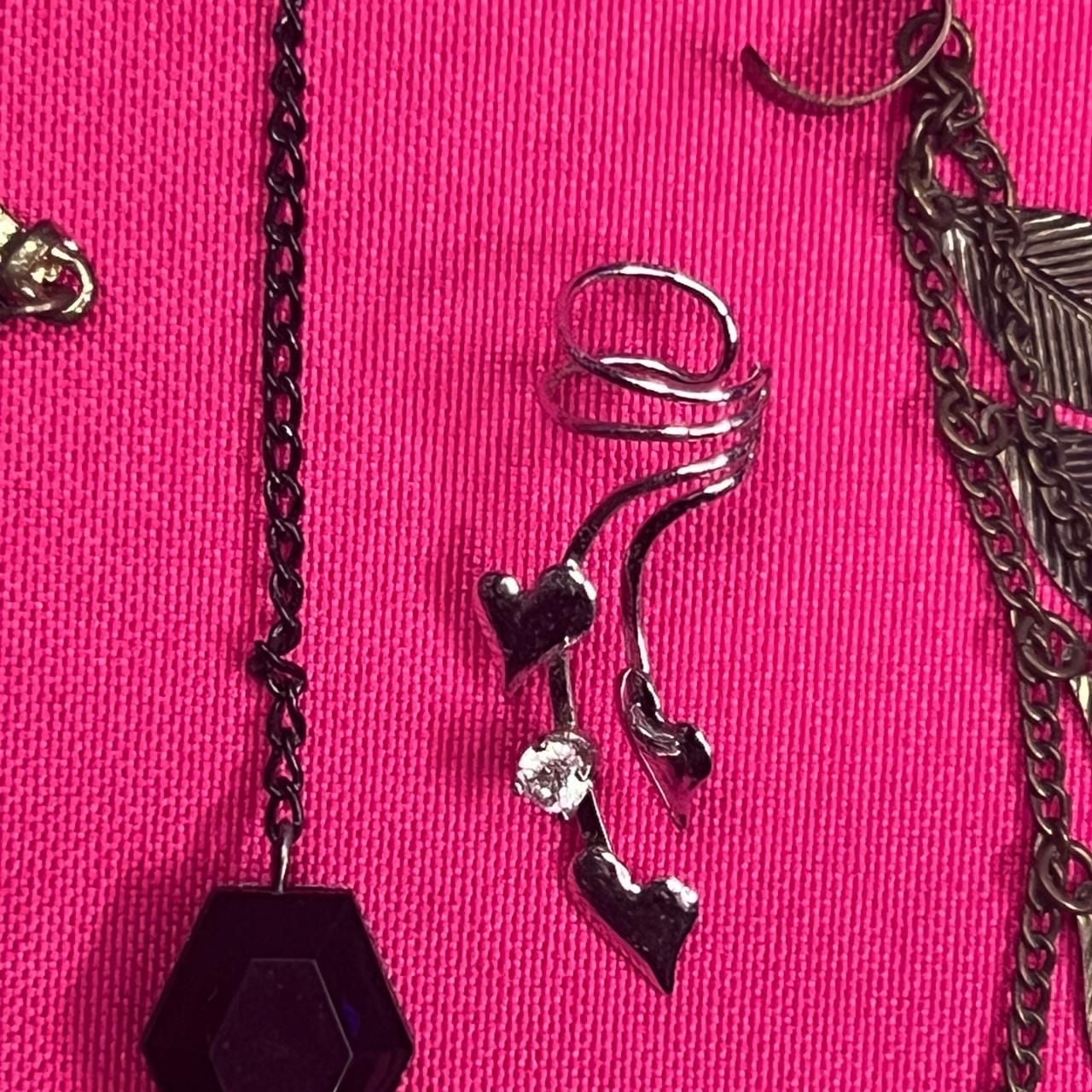 Gothic Ear Cuff Set Black Silver Chain Leaf Dangle 4