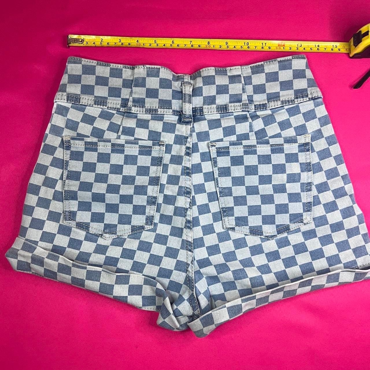 No Boundaries Blue Checkered Denim Shorts Size 7 3