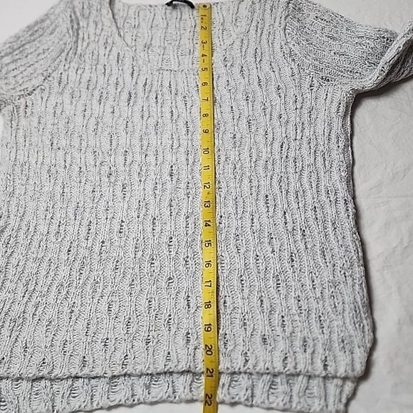 Dex Women's Light Gray Cable Knit Sweater 8