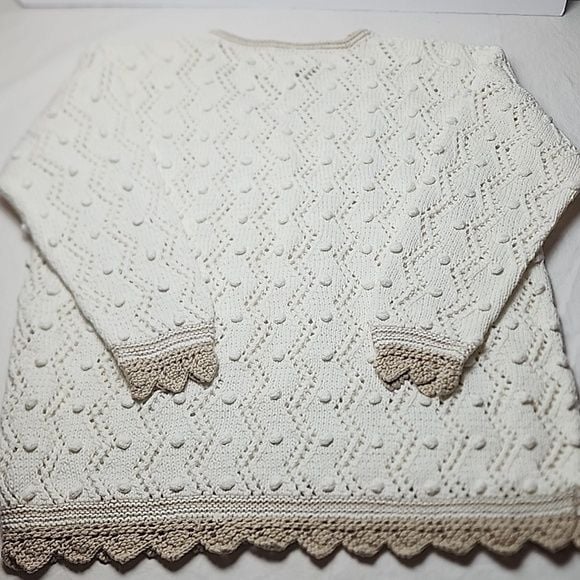 Express Tricot Hand Knitted Chunky Ramie/Cotton Blend V-Neck Sweater Vintage 90s 11