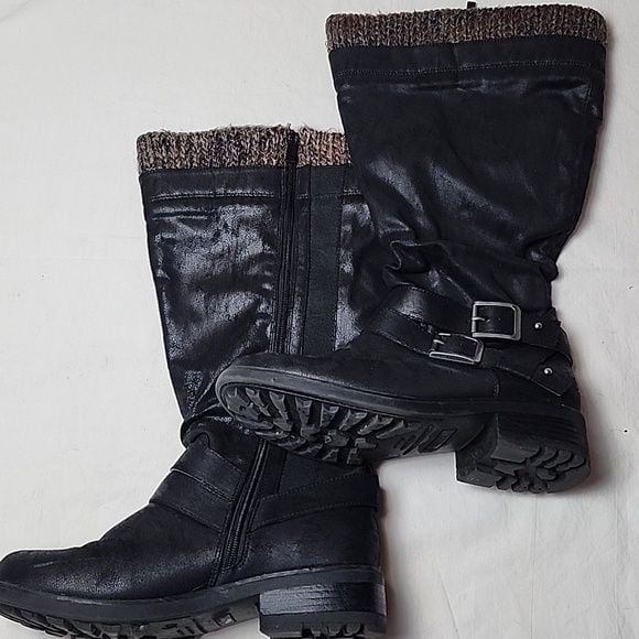 Torrid Boots 9 Wide Knee High Black Sweater Trim Faux Leather Zip Strappy Buckle 3