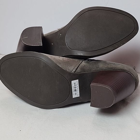 NWT Torrid Size 8W Dark Taupe Heel Bootie With Buckle Ankle Boots 8