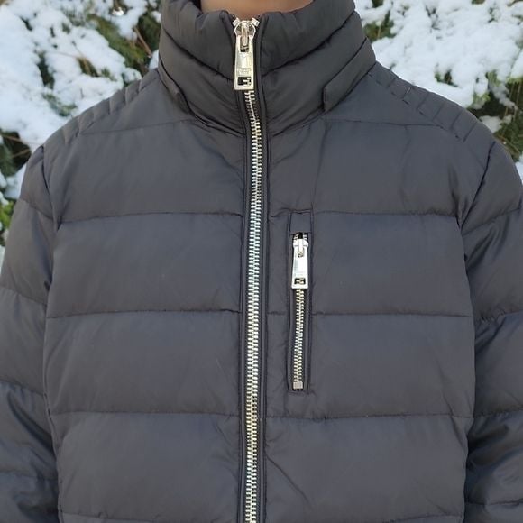 Michael Kors Large Black Puffer Coat with Gold Zippers 8