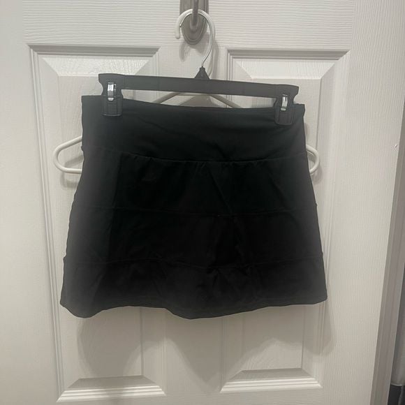 Classic Black Mini Skirt with Wide Waistband 3
