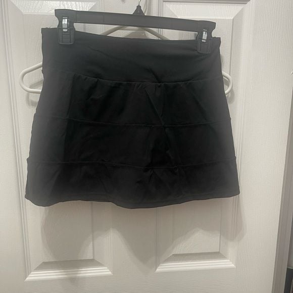Classic Black Mini Skirt with Wide Waistband 5