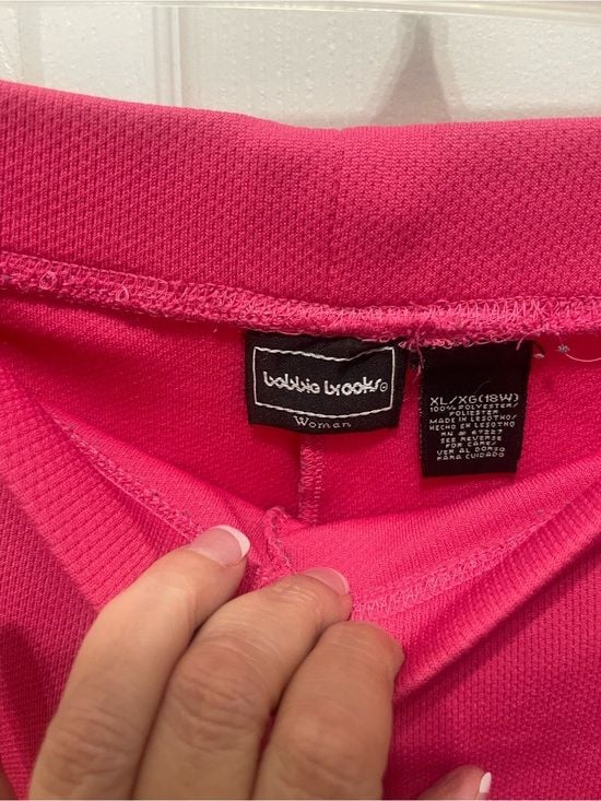 Bobbie Brooks Bright Pink Athletic Shorts with White Side Stripe 5