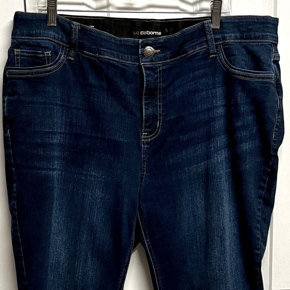 Product thumbnail 4