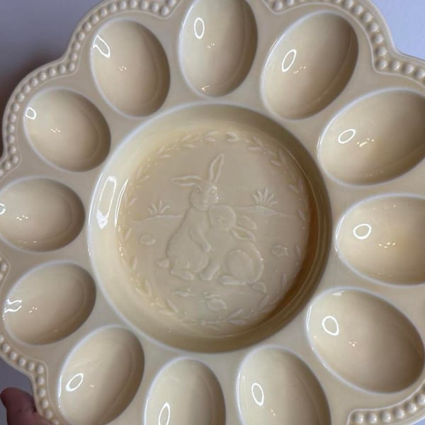 Nikko Woodbury Deviled Egg Platter Yellow Bunny Easter
