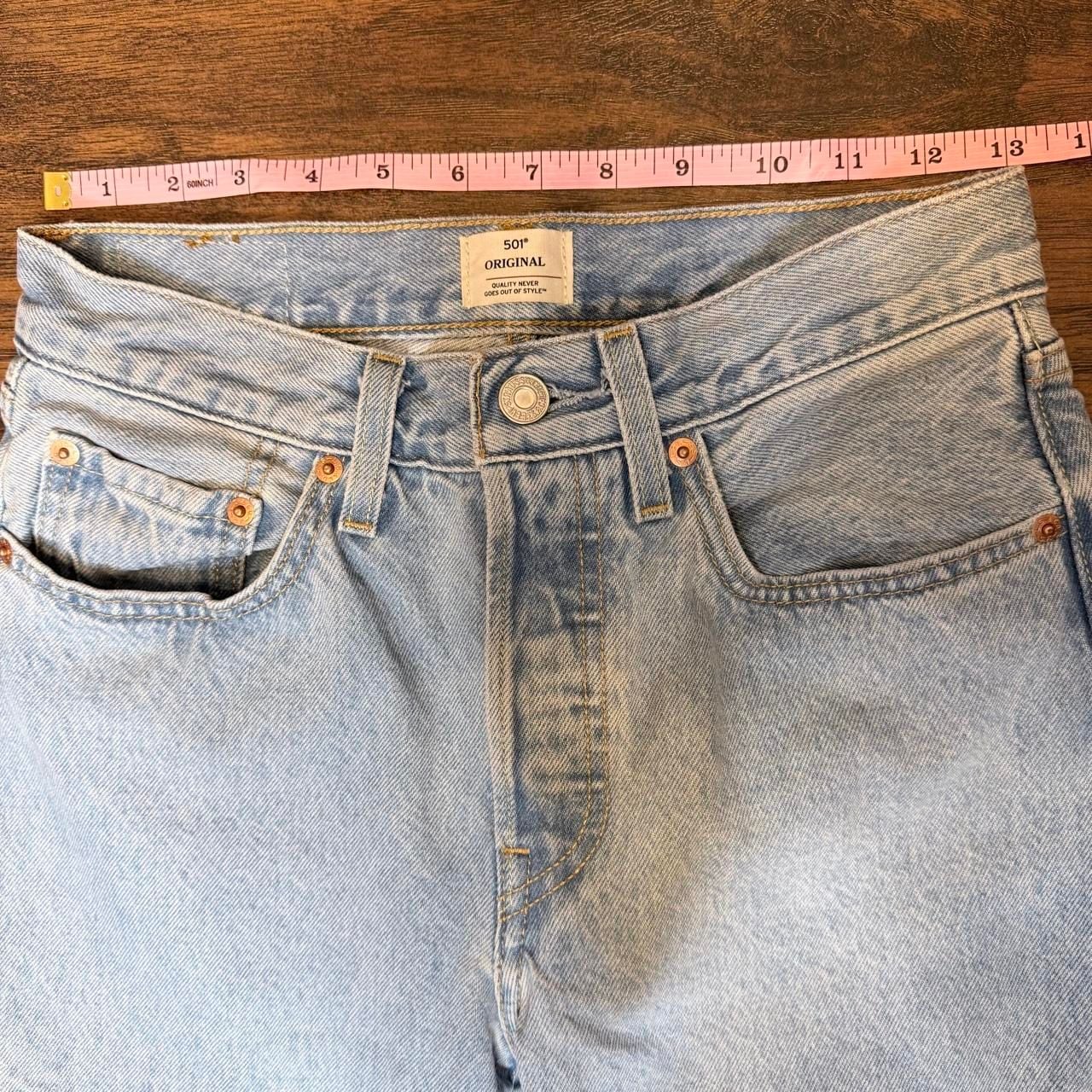 Levi's 501 Original Jeans Size W26 L30 Light Wash Block Construction 5