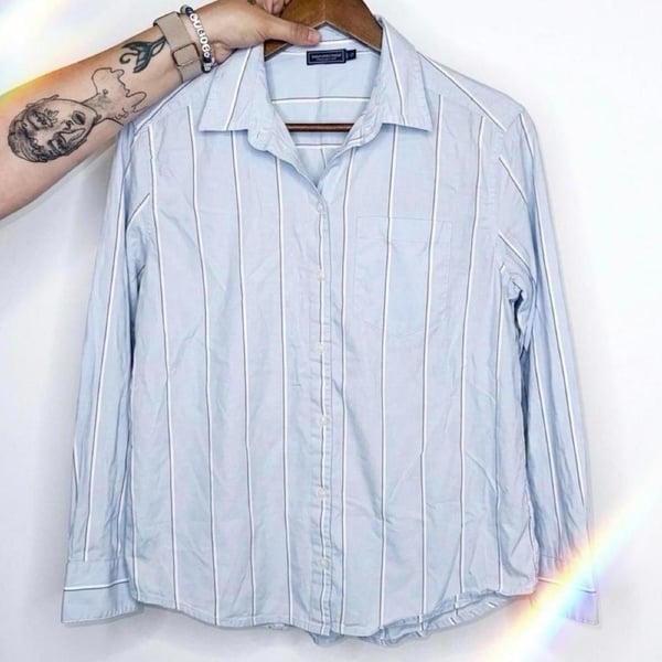 Vineyard Vines Striped Button Down Shirt XS Light Blue Long Sleeve