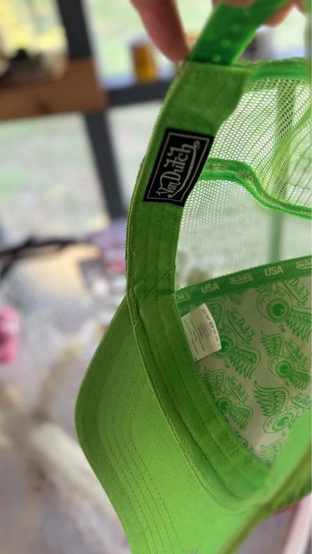 Von Dutch trucker hat NWOT 6