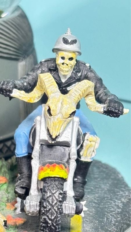 Department 56 Halloween skeleton motorcycle rider 8