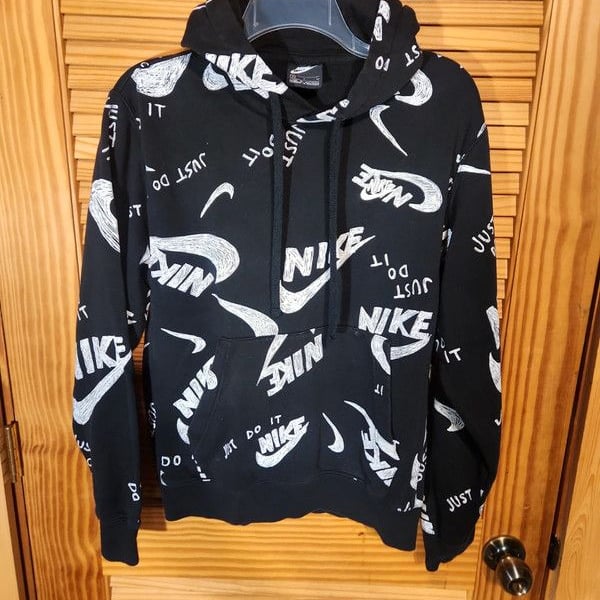 Nike Sportswear Club Men's All-Over Print "Scribble" Pullover Hoodie size small