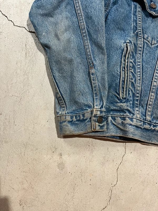 80’s Levi’s denim jacket 5