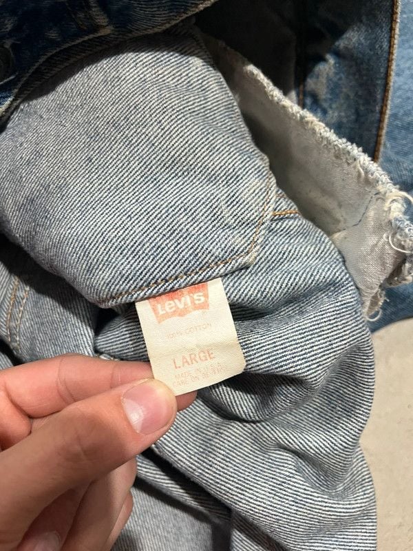 80’s Levi’s denim jacket 8