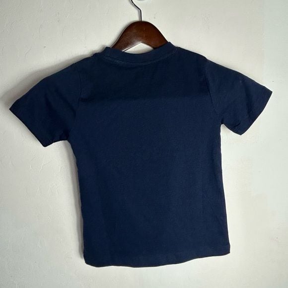 Winnipeg Jets Reebok NHL Team
Logo Hockey T-Shirt boys size. 5/6 9
