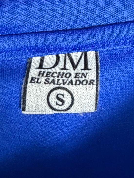 El Salvador Blue National Team Soccer Jersey Size Small Boys 6