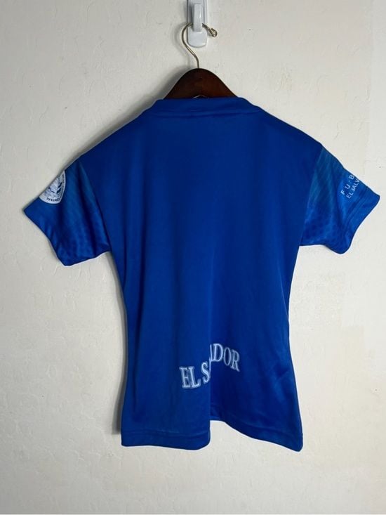 El Salvador Blue National Team Soccer Jersey Size Small Boys 10