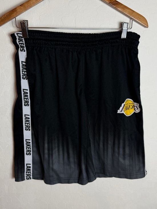 NBA Black Gradient Lakers Boys' Athletic Shorts 2