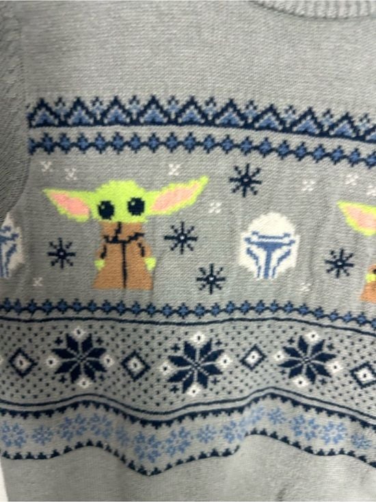 Star Wars Boys Grogu Knit Gray Sweater 5T Christmas Xmas 4
