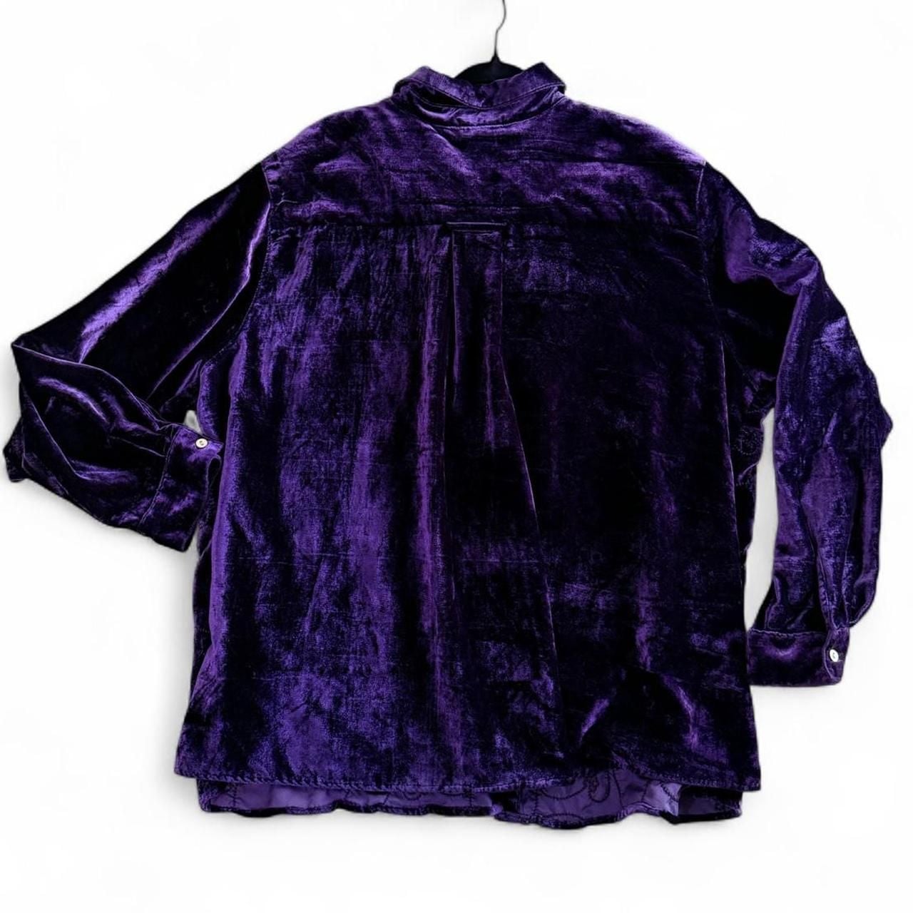 White Stag Velvet Blouse Size 26W/28W Purple Embroidered Button Down 4
